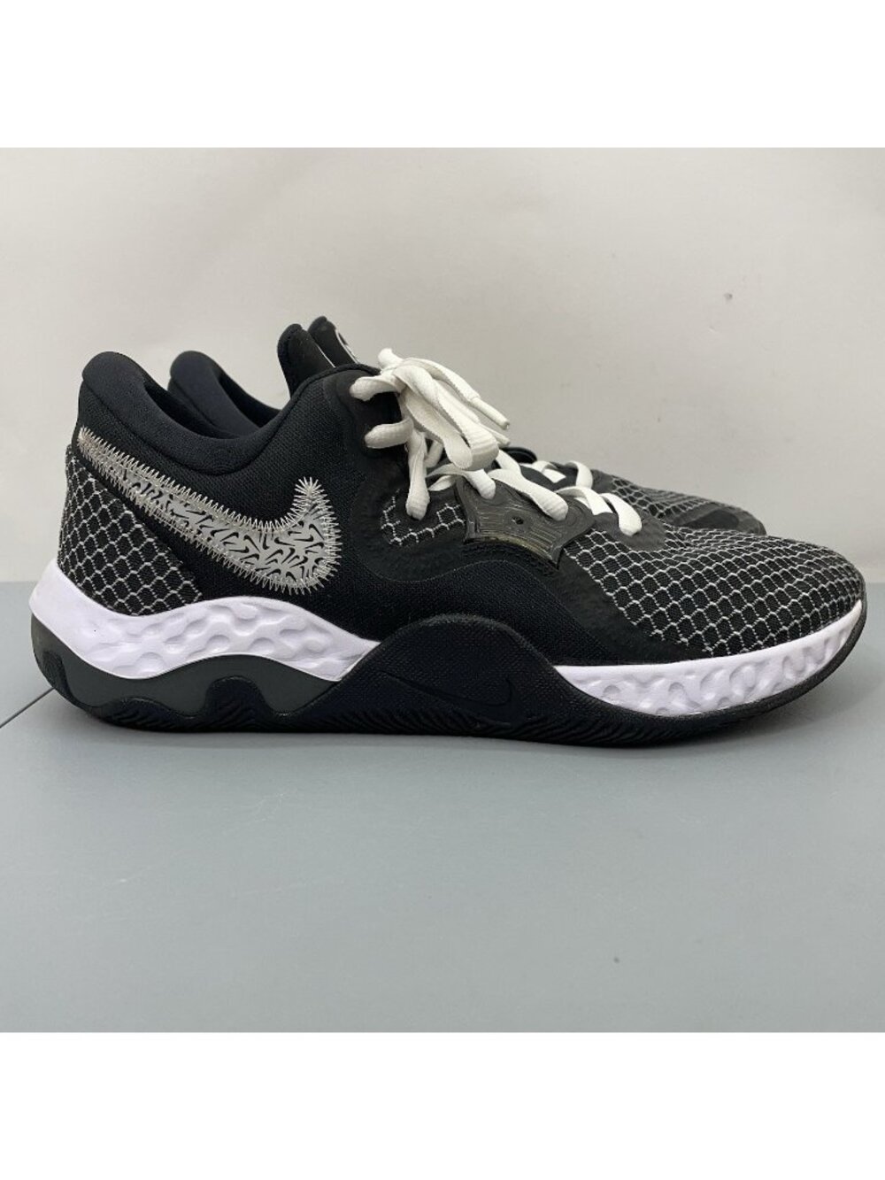 Nike Renew Elevate 2 Basketball Shoes Sneakers Running Athletic Black Mens 11.5